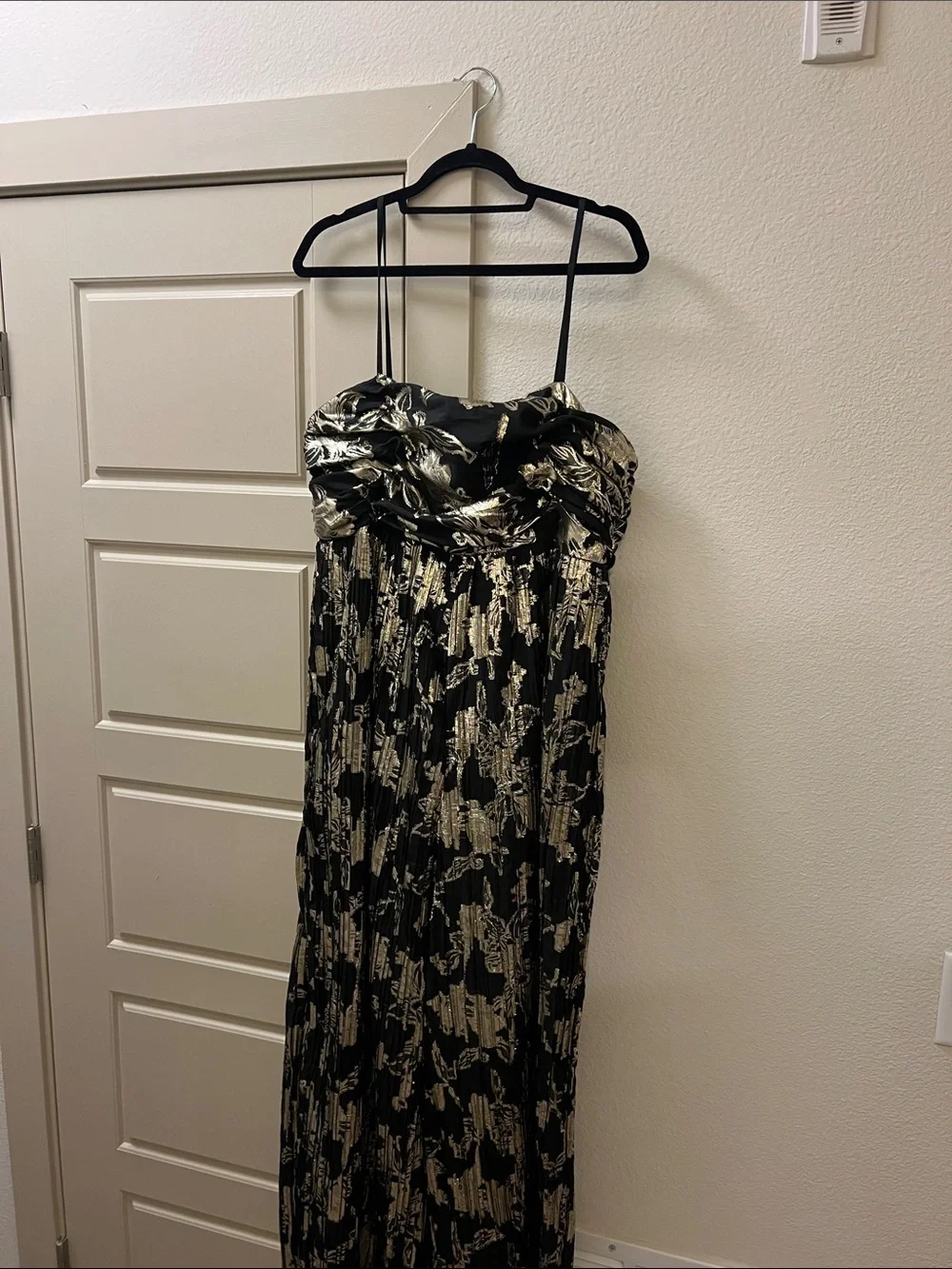 Anthropologie women’s HUTCH MABEL FOIL PLEATED JUMPSUIT Sz XS NWT wedding guest